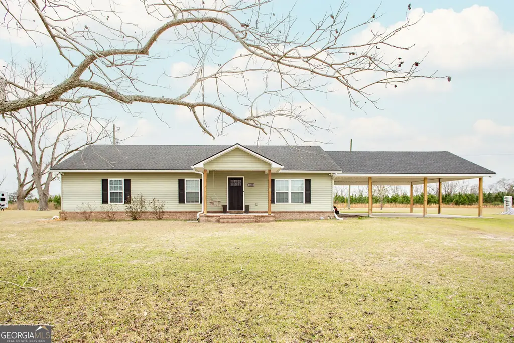 4697 Effie Sweat Lane, Waycross