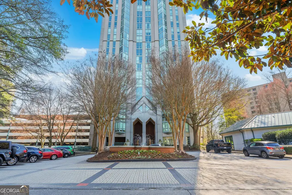 2870 Pharr Court South Nw 2401, Atlanta