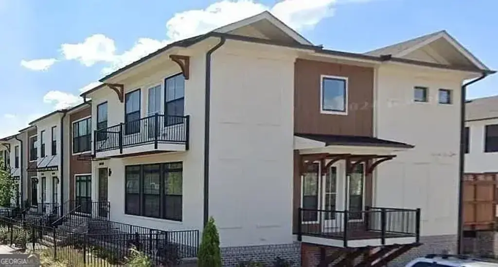112 Downing Drive, Alpharetta
