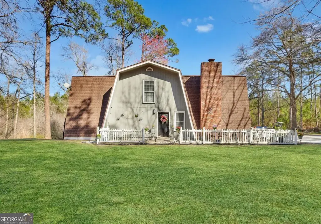 2505 Odum Road South, Odum
