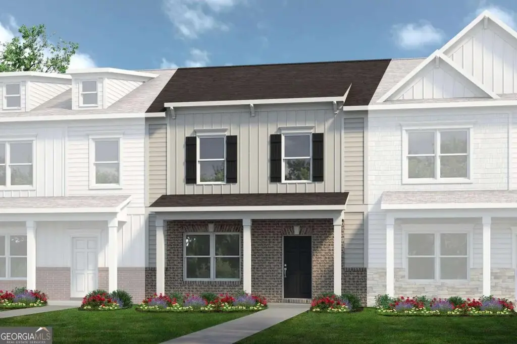 811 Nova Trail 14, Riverdale