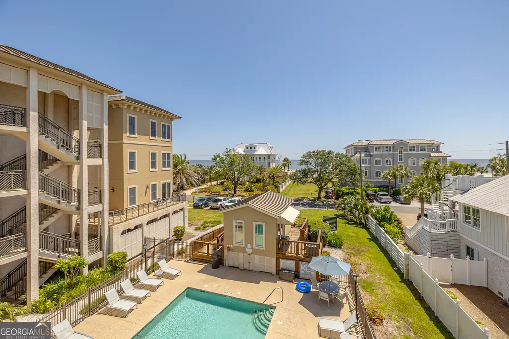 1015 Beachview Drive 208, St. Simons