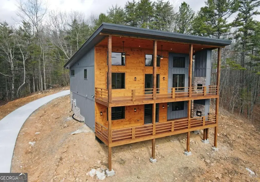 391 Crabapple Lane, Mineral Bluff