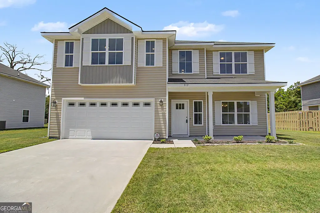 912 Meloney Drive, Hinesville