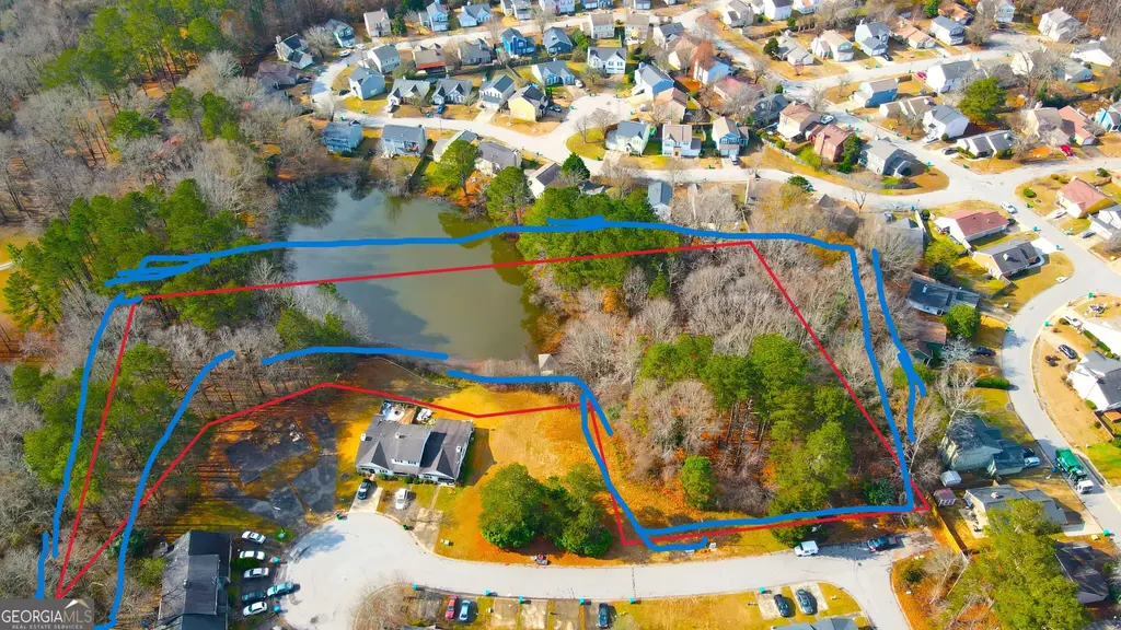 Lakeview Court, Austell