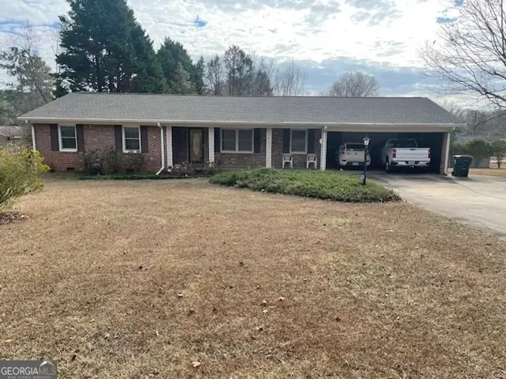 427 West Allen Lane, Thomaston