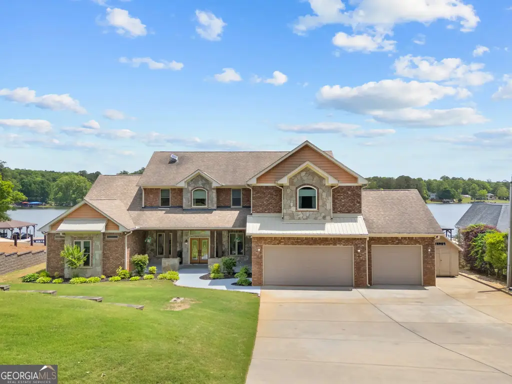 122 Bell Road, Jackson
