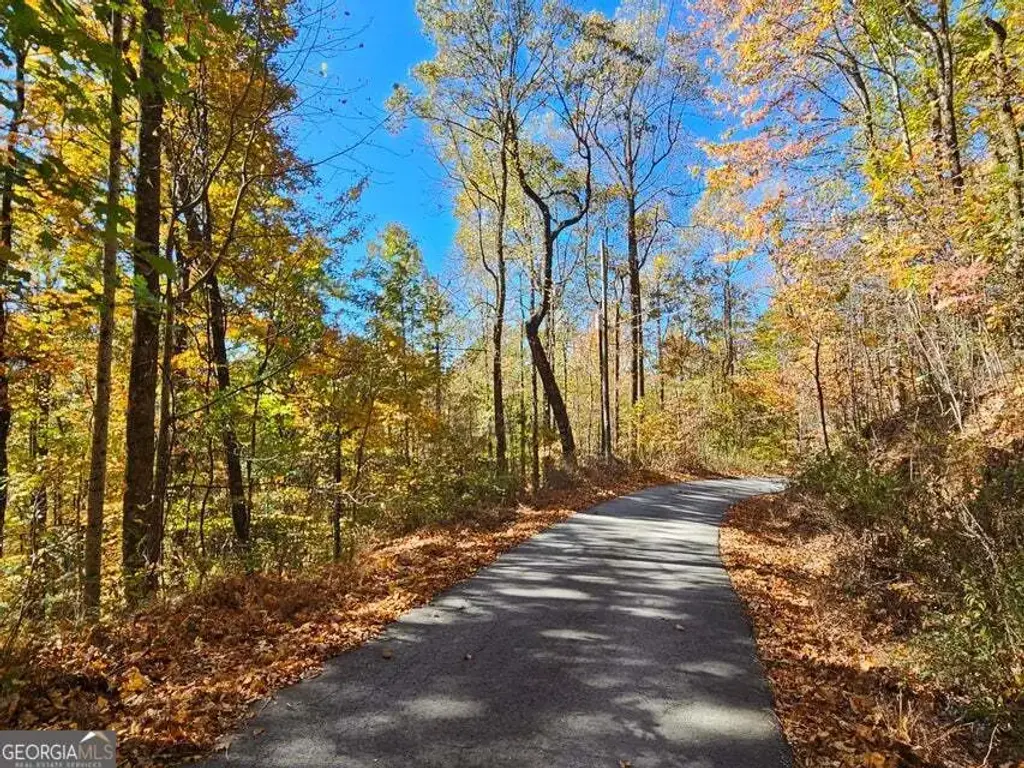 Confederate Drive, Clayton