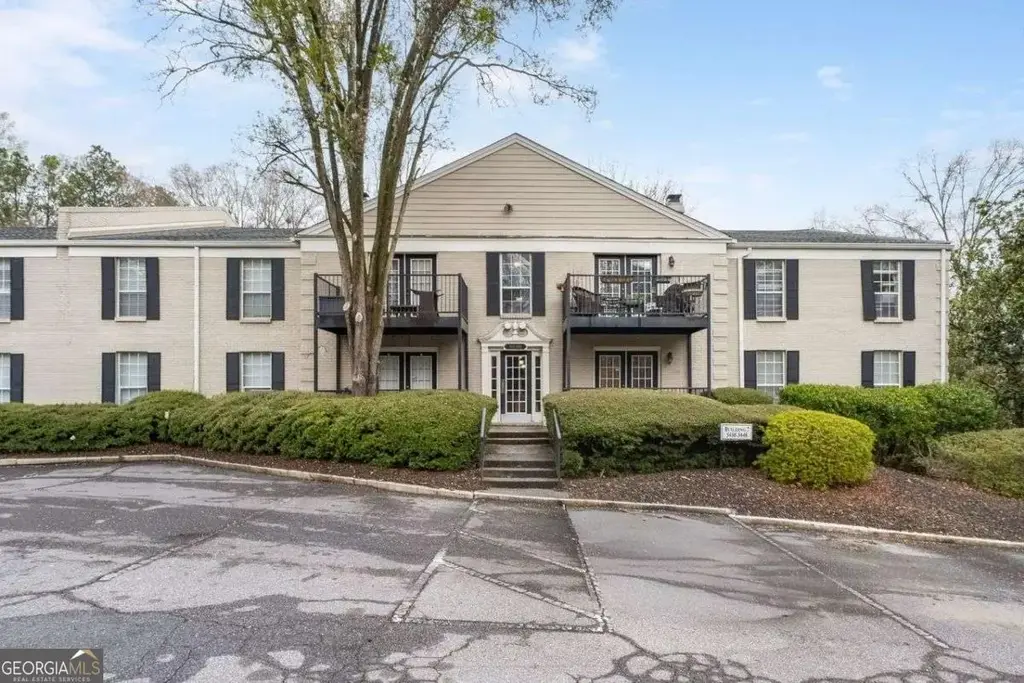 3440 Essex Avenue 103, Atlanta