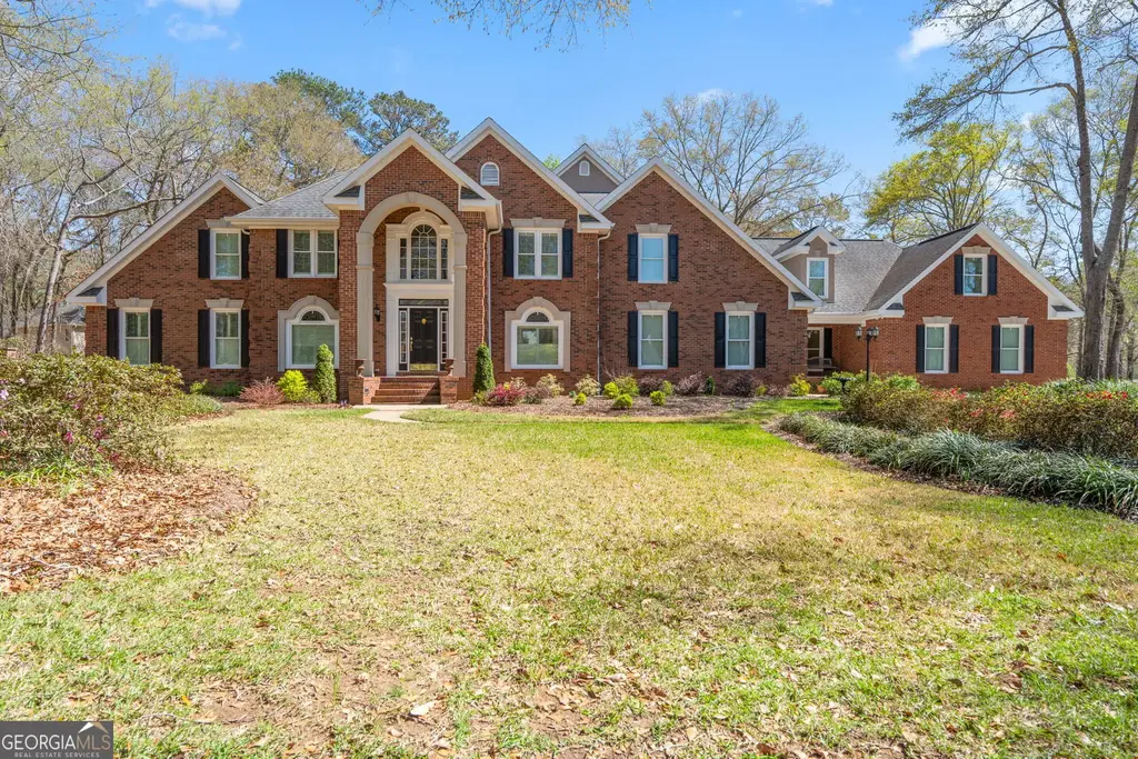 109 Crest Pte, Warner Robins