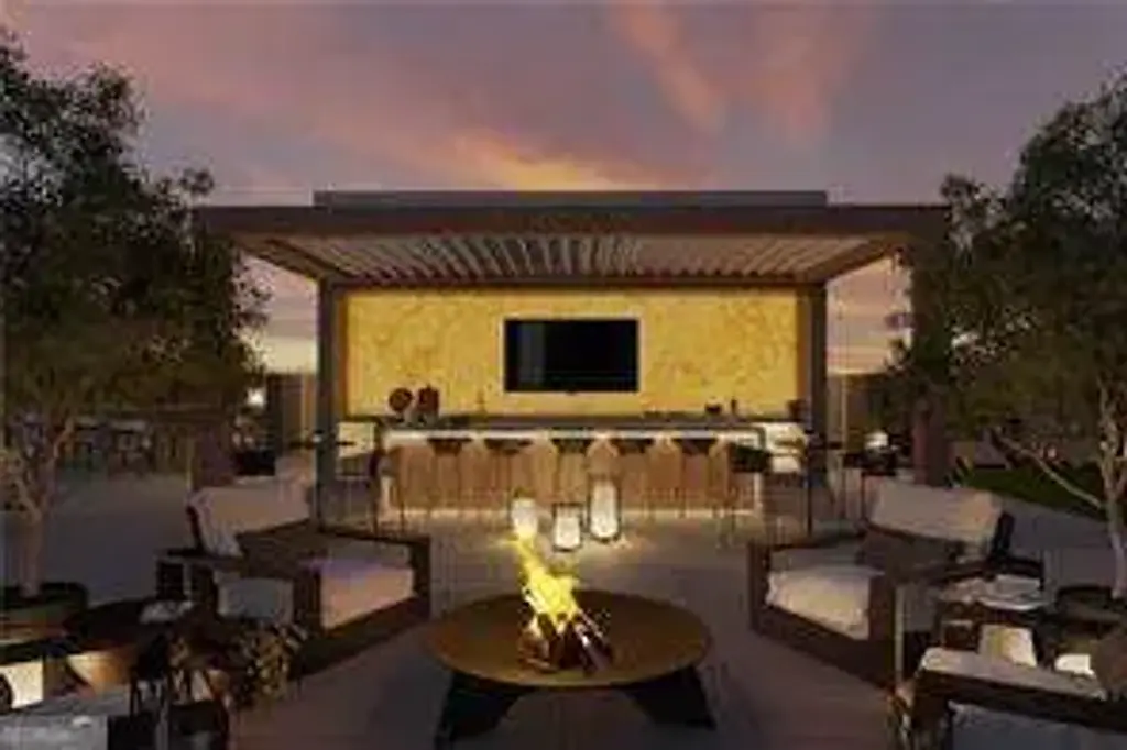 318 Sandy Springs Circle 270, Atlanta