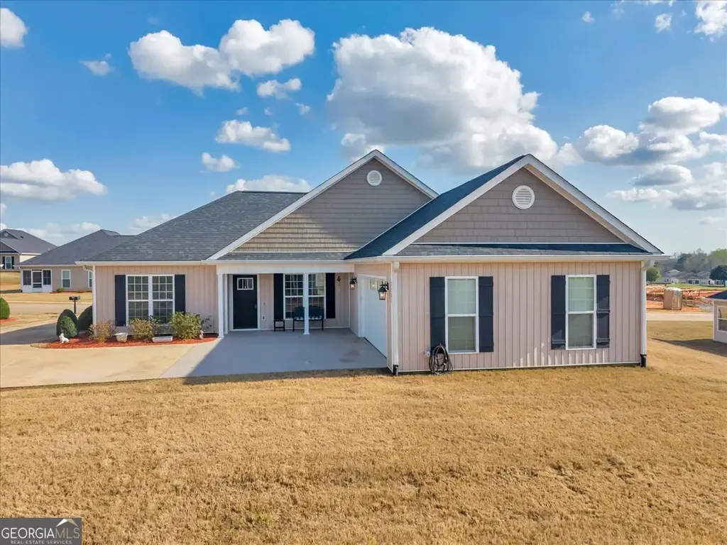 2301 Quail Ridge Lane, Perry
