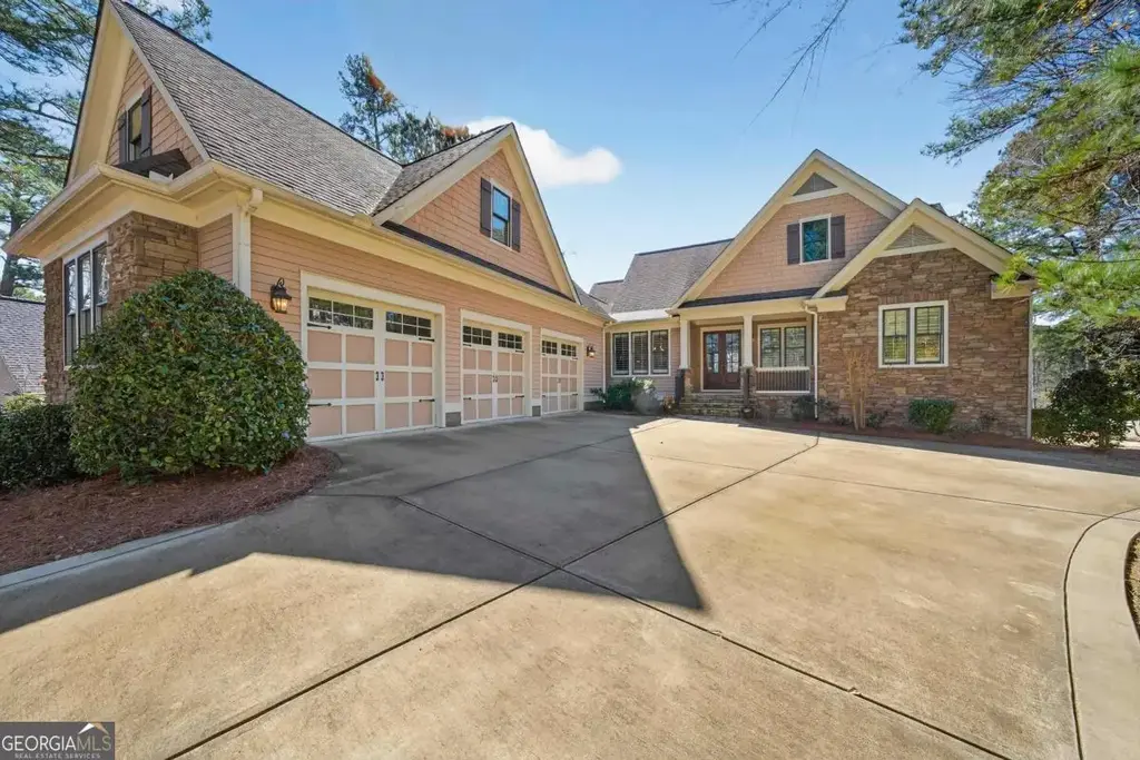 1061 Kimbrough Hill Drive, Greensboro