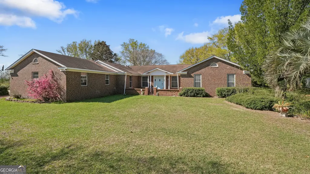 1535 Clifford Jones, Screven