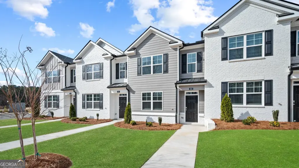 432 Reflection Drive, Stockbridge