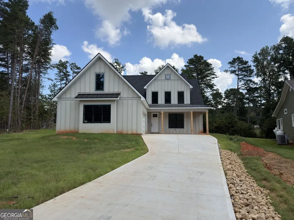 214 Bunker Lane, Westminster