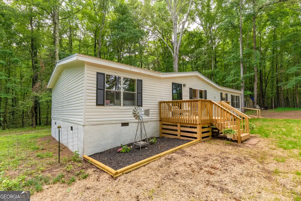 452 Aikenton Road, Monticello