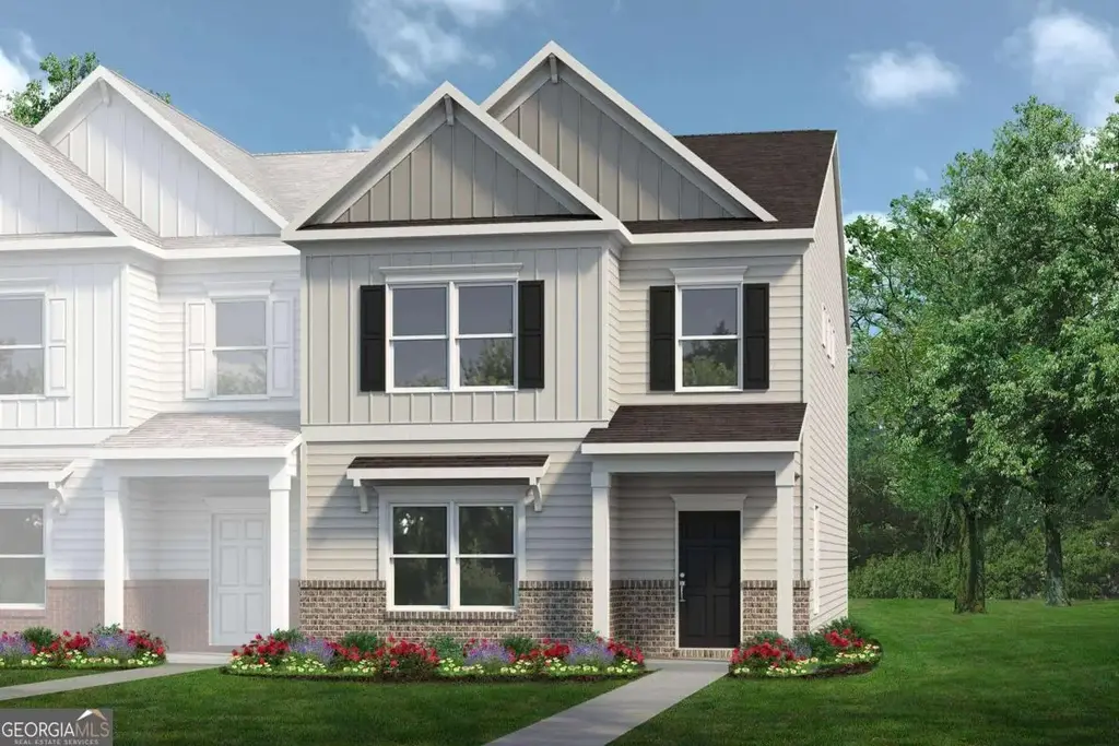 803 Nova Trail 10, Riverdale