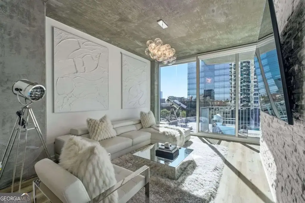 400 W Peachtree Street Nw 705, Atlanta