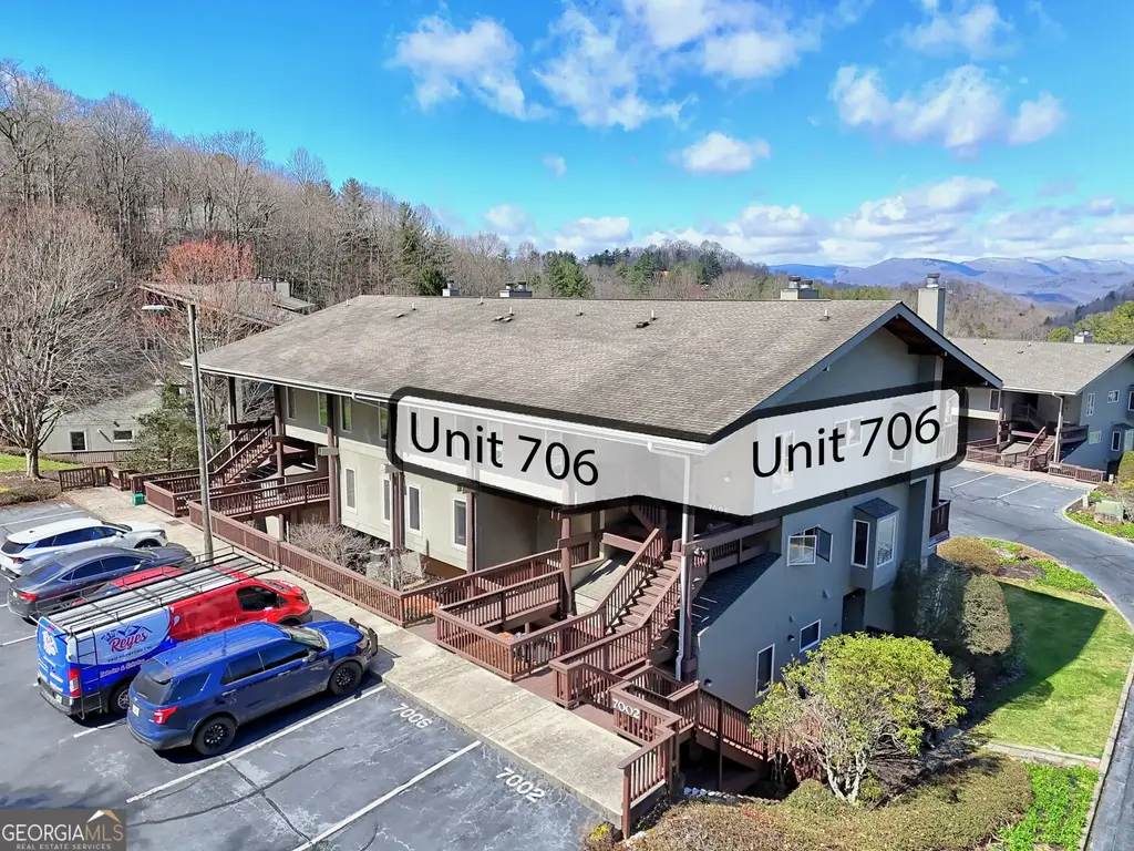 62 Sun Valley Circle 7006, Dillard