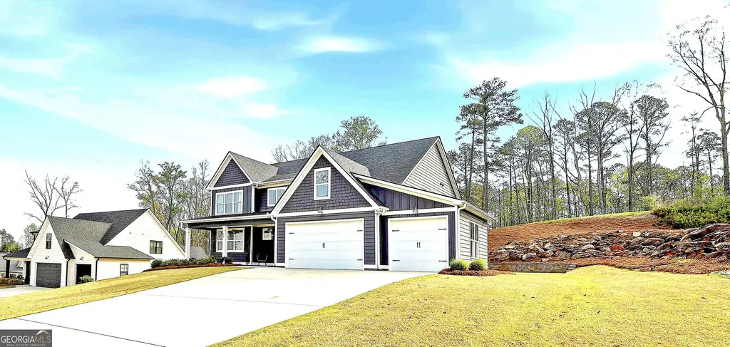 44 North Shore At Redwine Drive, Newnan