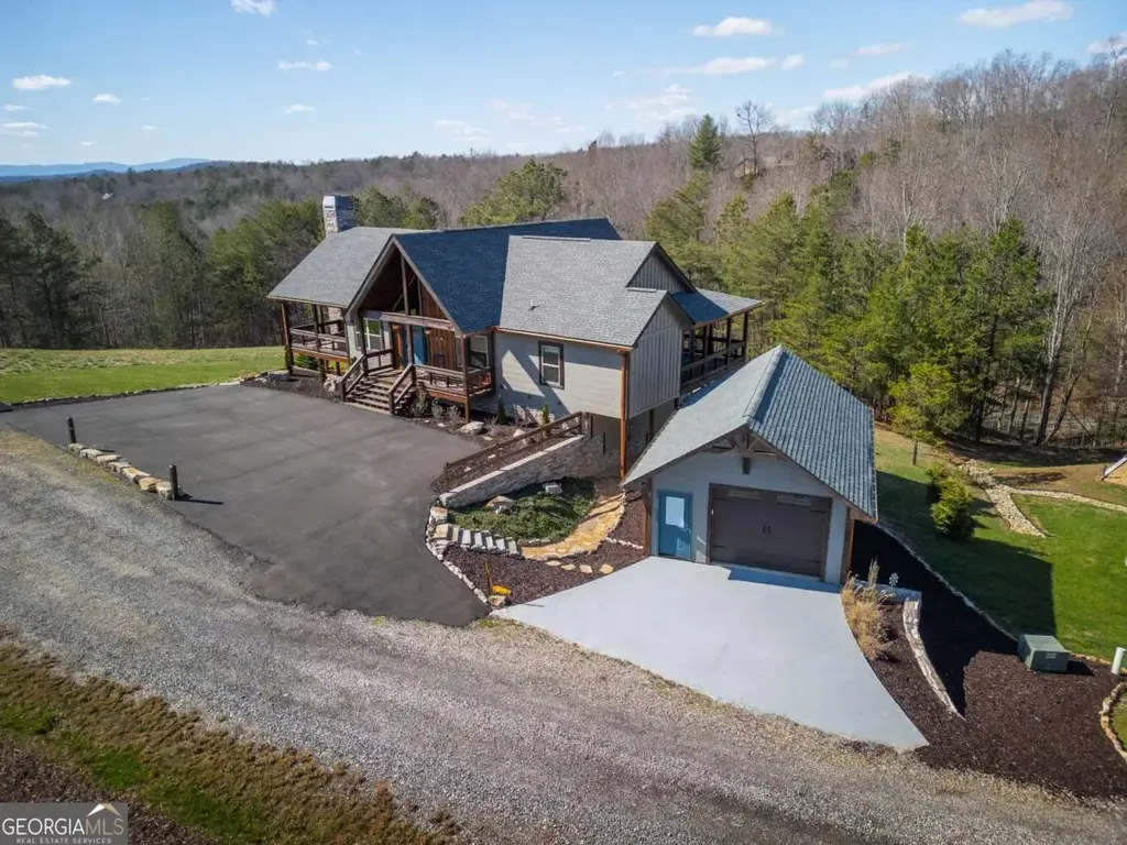 102 High Meadows Trail, Morganton