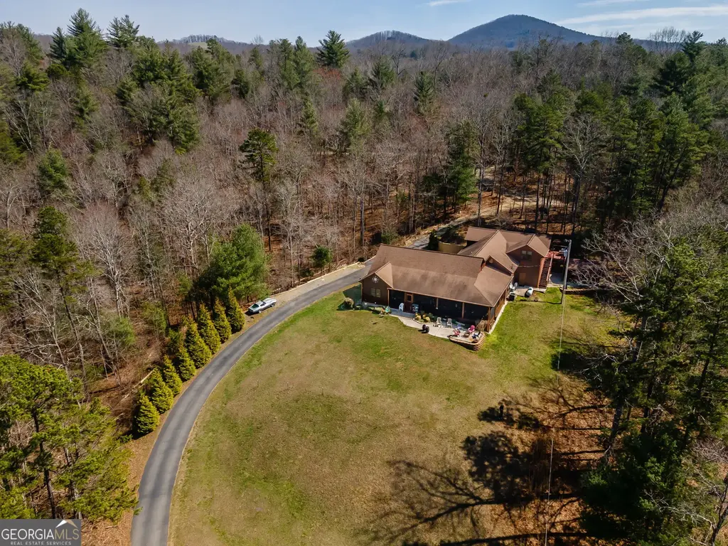 45 Turning Lay Road, Morganton