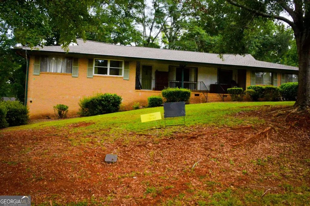 101 Pineview Drive, Thomaston