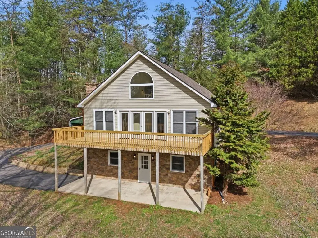 3015 Bear Lane, Hiawassee