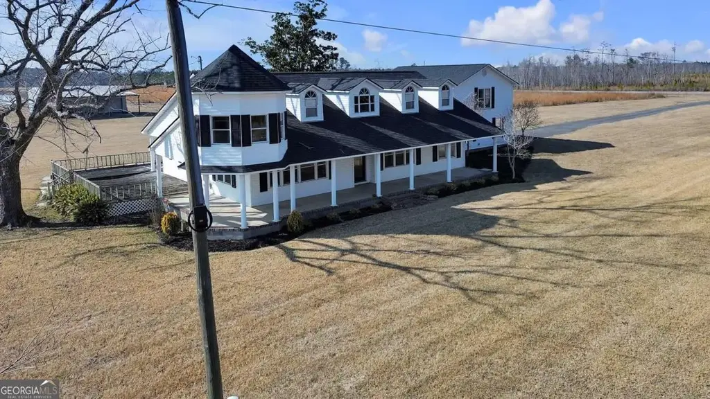 1832 Douglas Highway, Hazlehurst