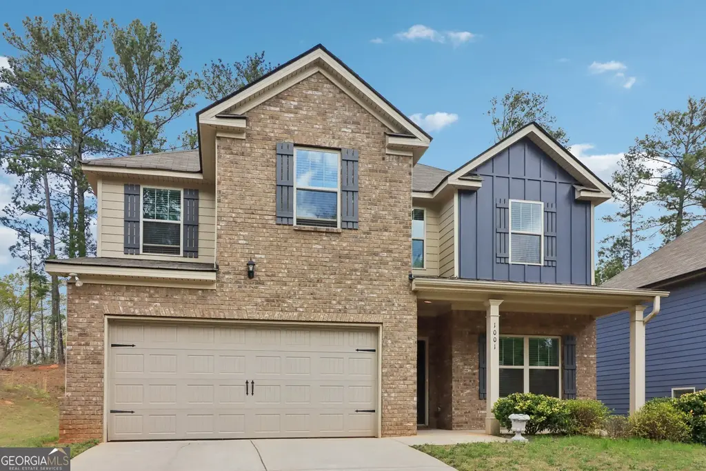1001 Hartwell Road, Locust Grove