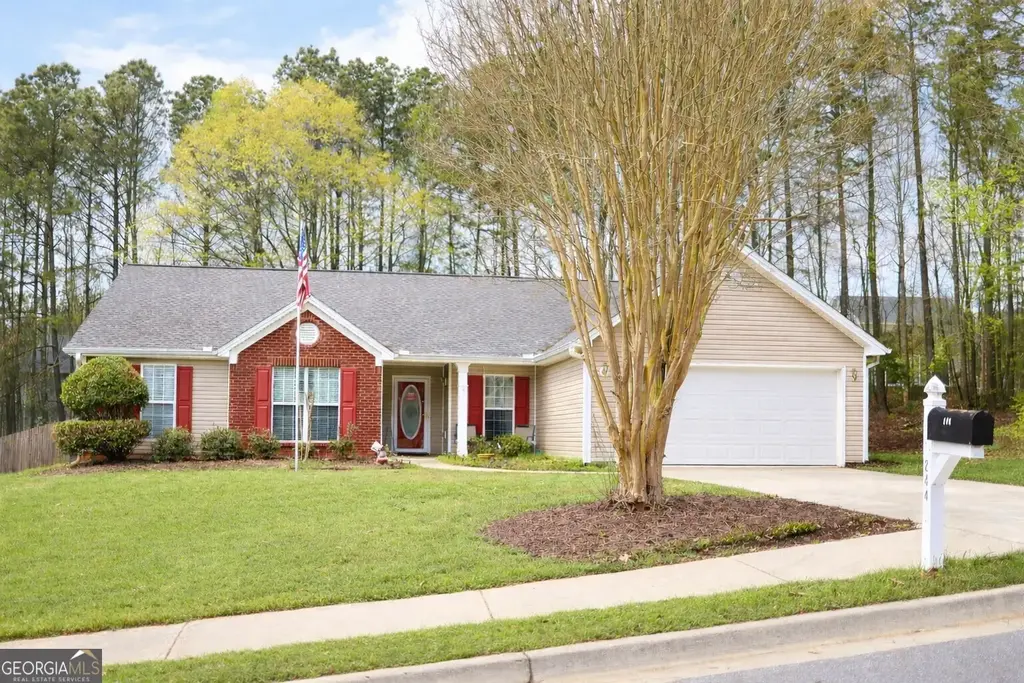 244 Natchez Circle, Winder