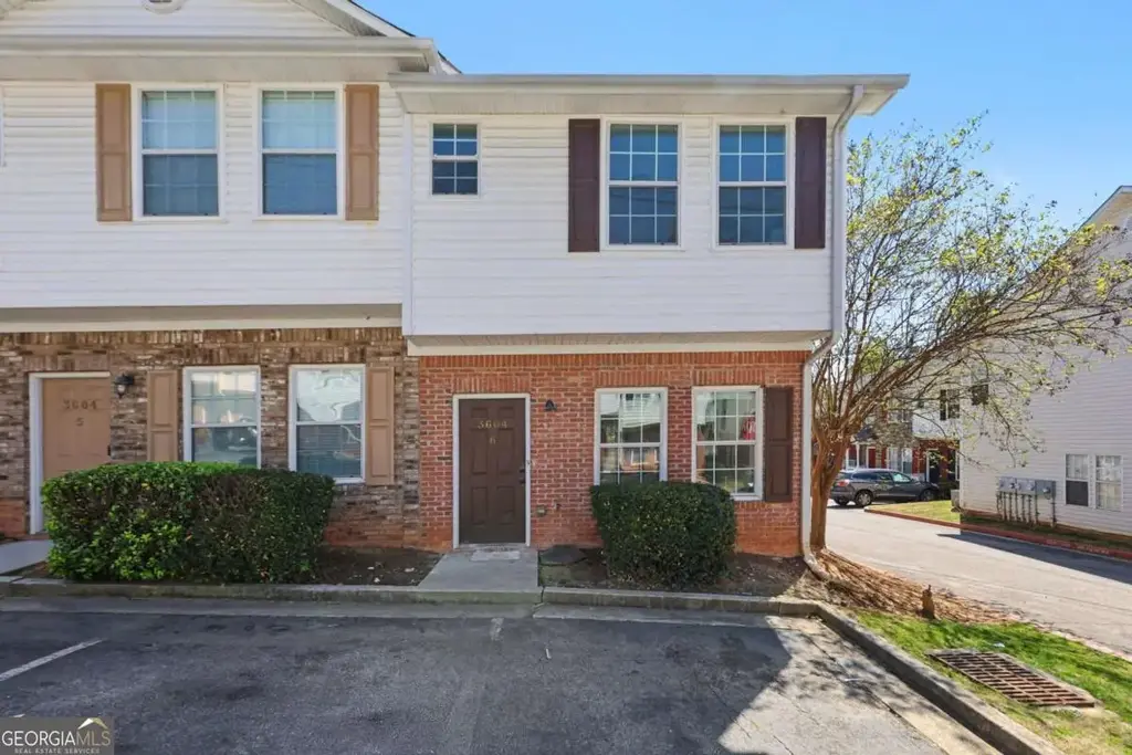 3604 Ginnis Road Sw 6, Atlanta