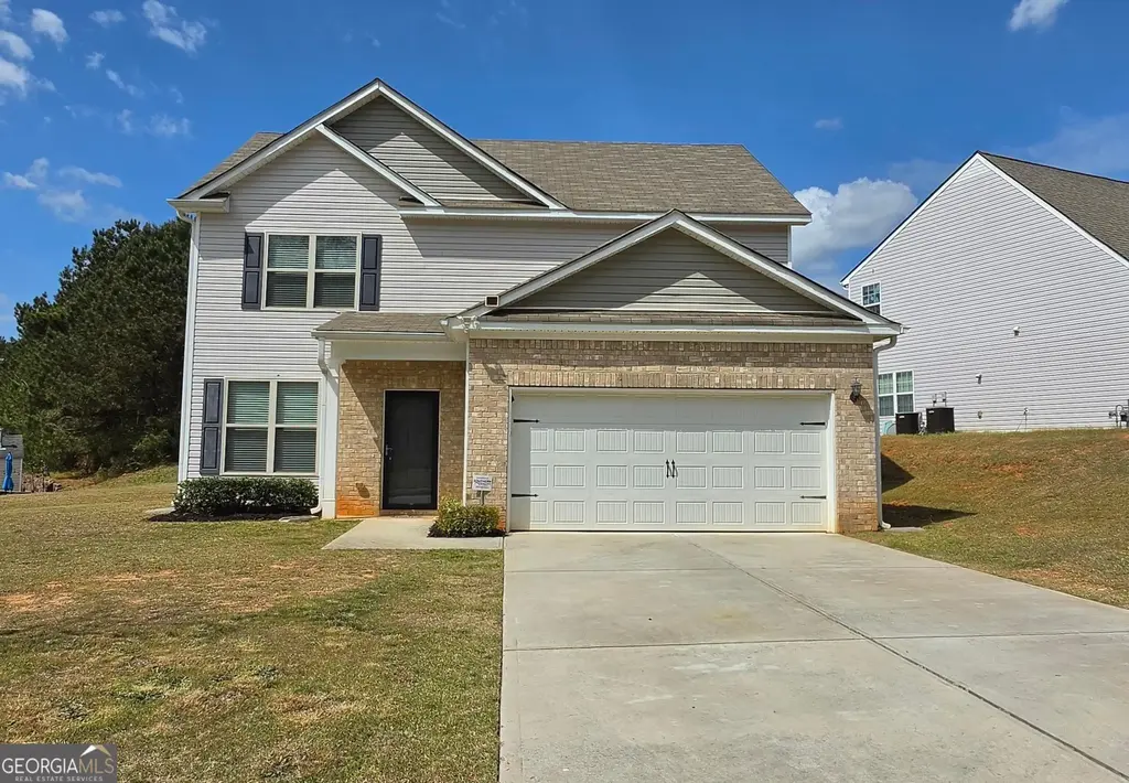 7373 Ledgestone Lane, Riverdale