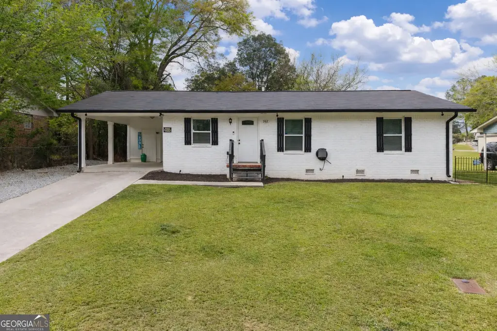 982 Green Meadow Drive, Madison