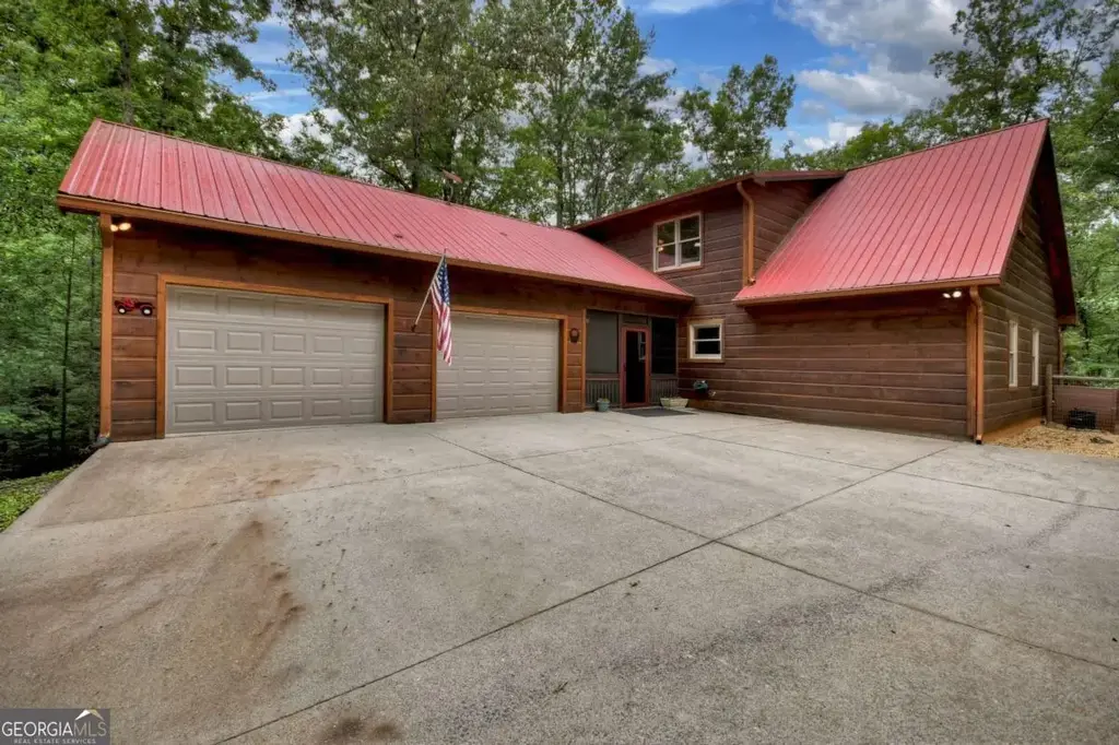 2587 Goose Island Road, Cherry Log