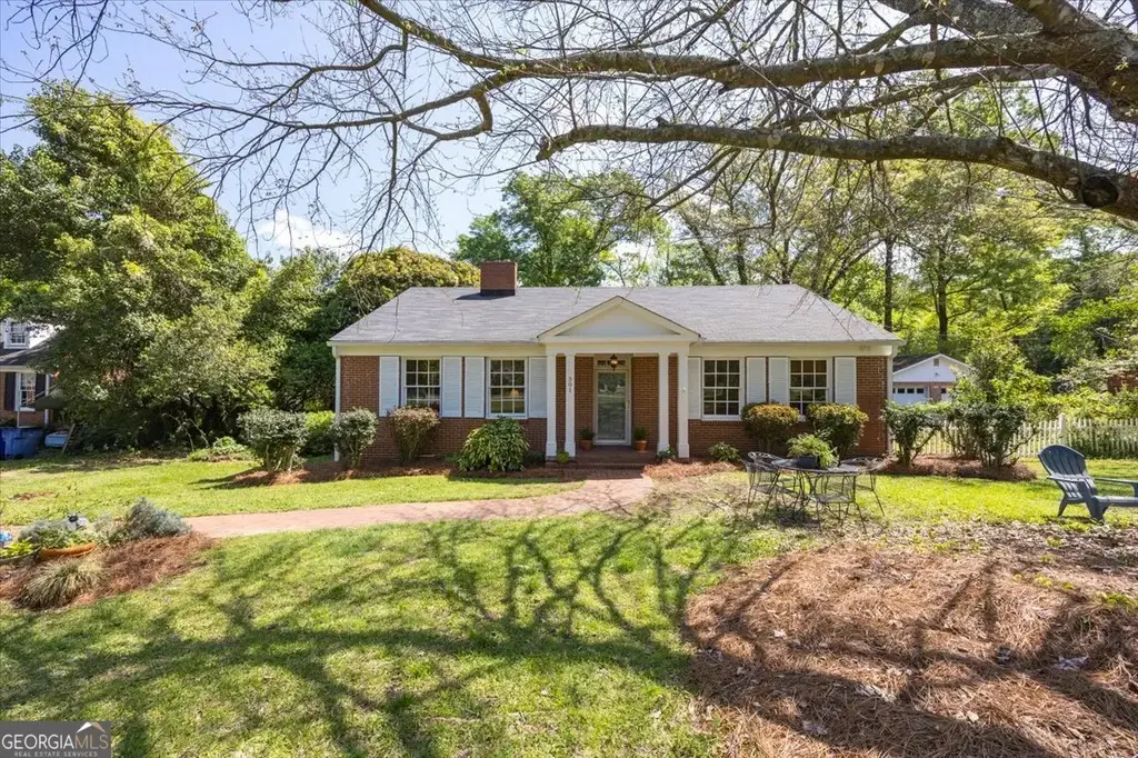 501 Pinecrest Road, Macon