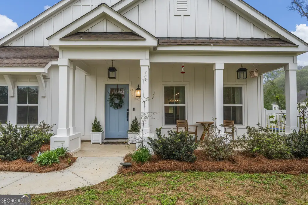 314 Davis Lake Road, Pine Mountain
