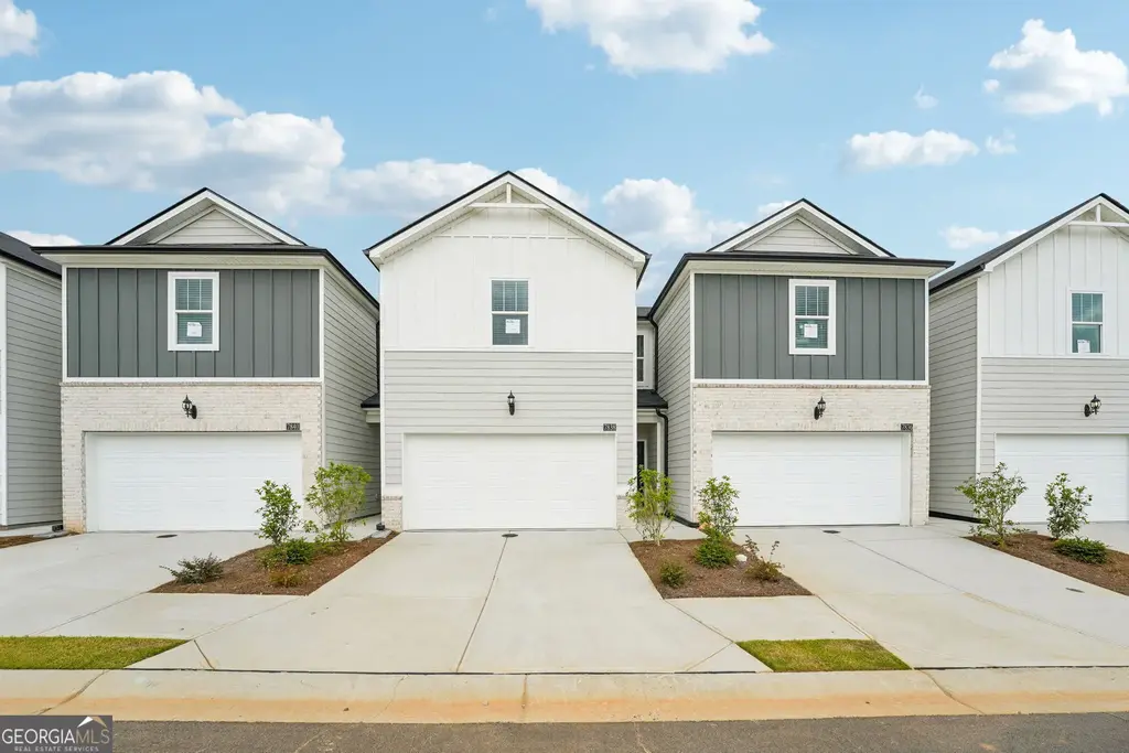 7838 Marie Way, Fairburn