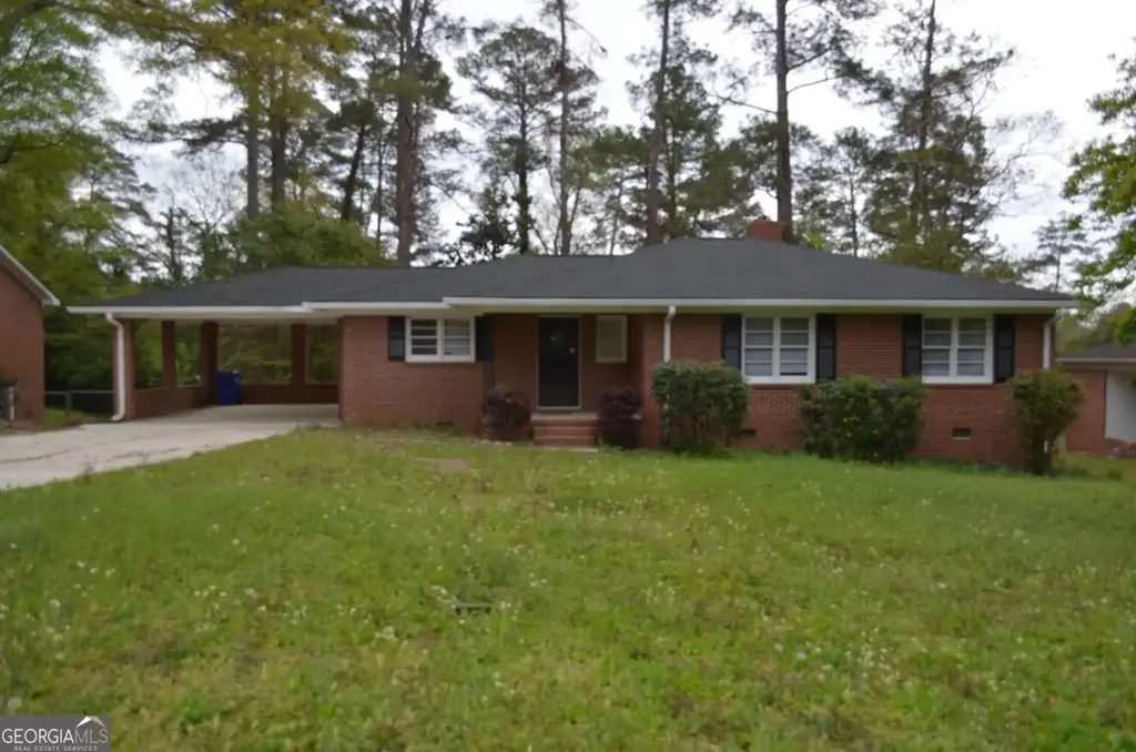 829 Edward Place, Macon
