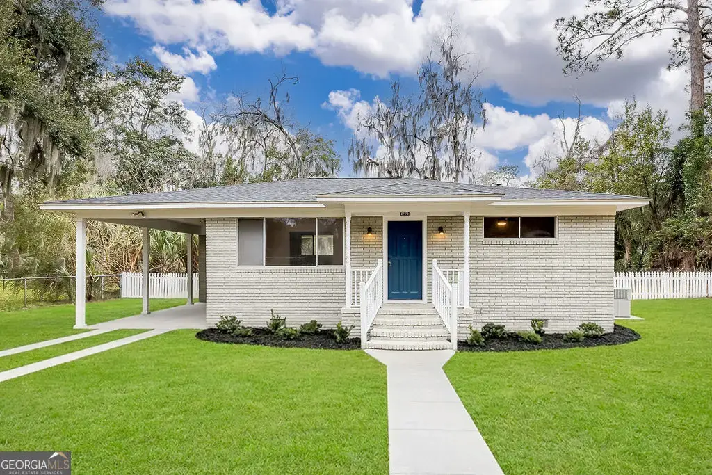 2105 Saint Johns Avenue, Savannah