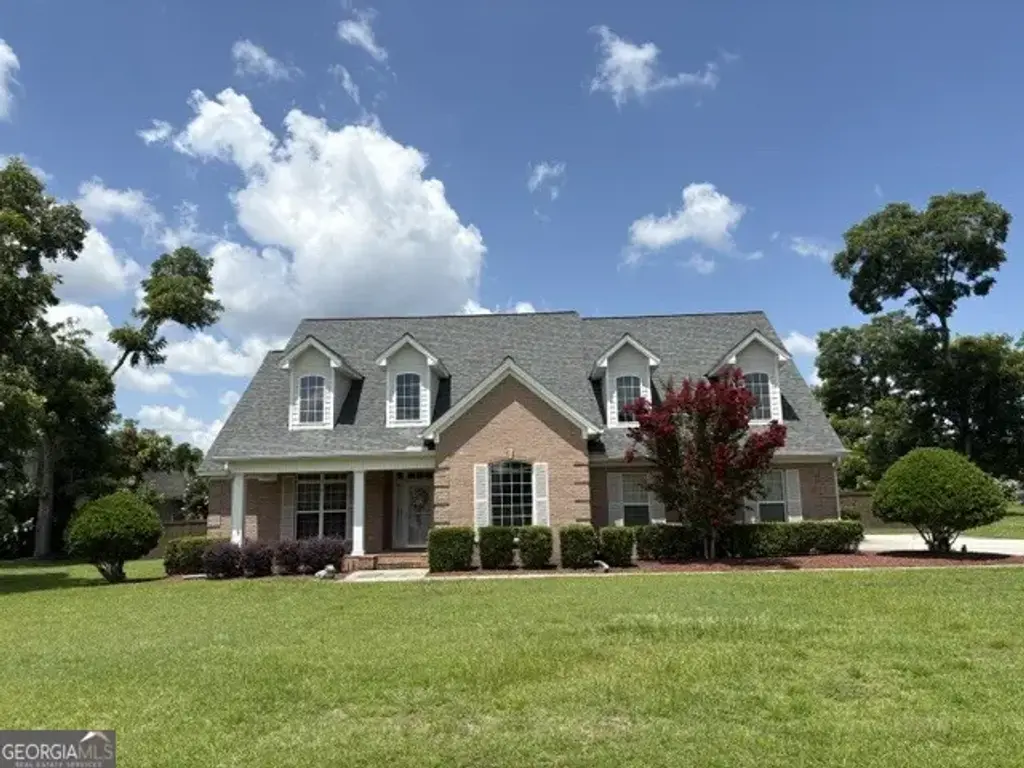 3804 Orchard Way, Valdosta