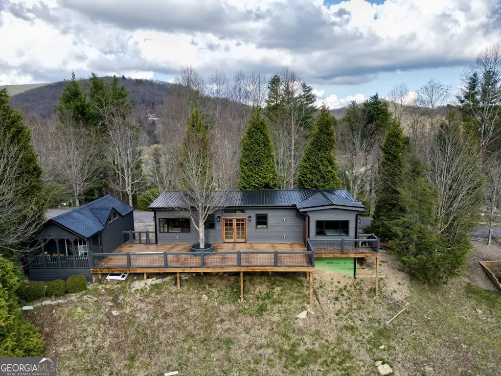 162 Dryman Ridge Road, Scaly Mountain