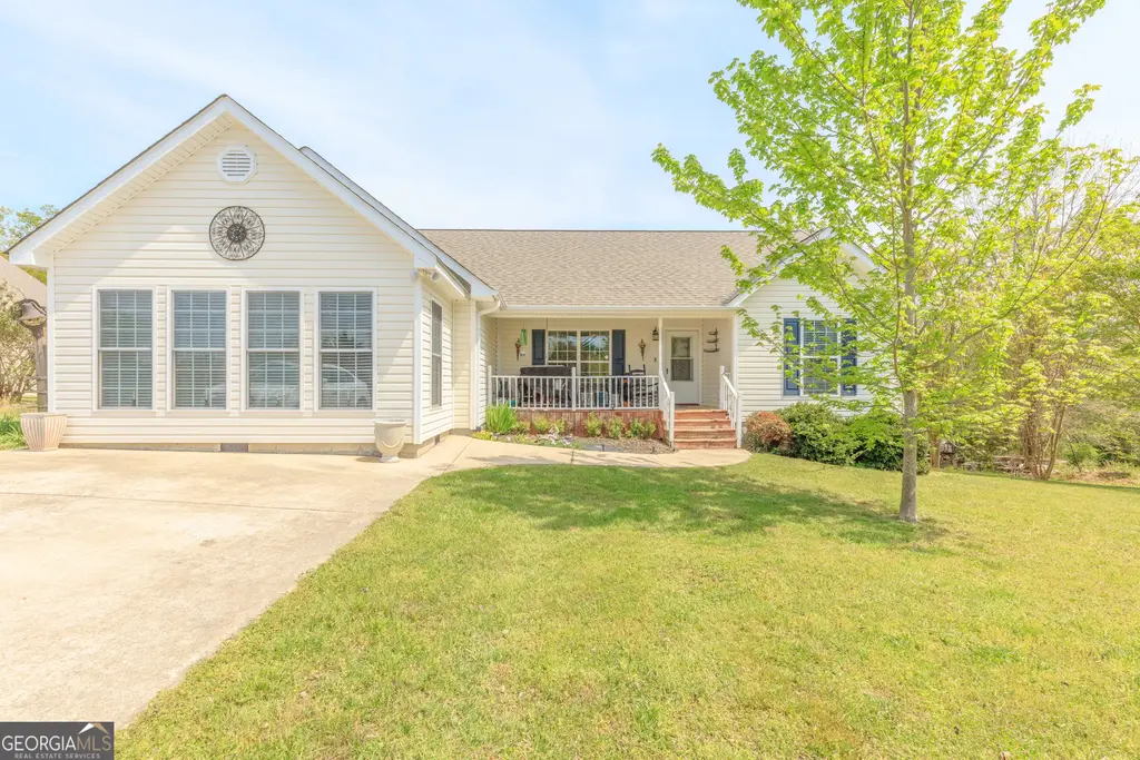 765 Greenbush Road, Lafayette