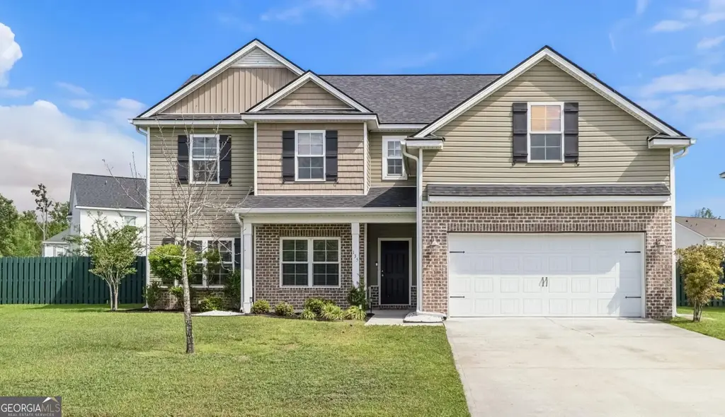 135 Shelton Street, Richmond Hill