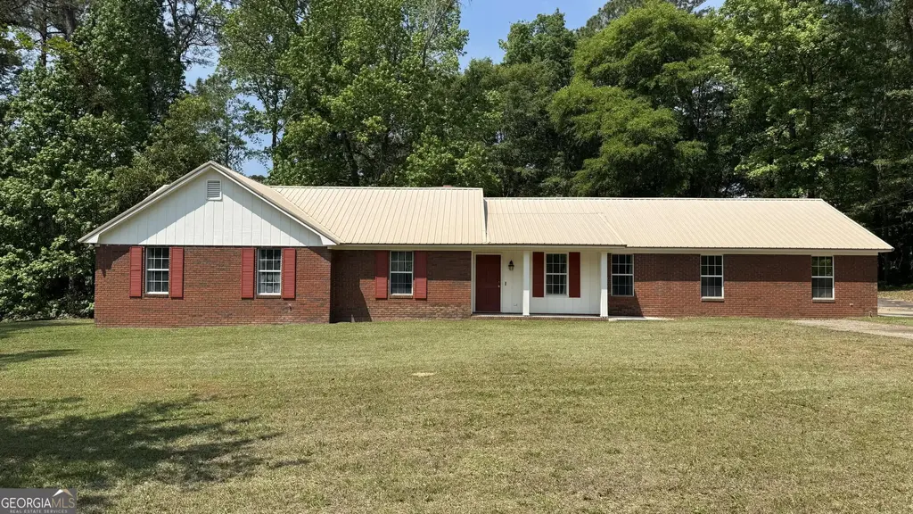 355 Summerhill Road, Thomasville