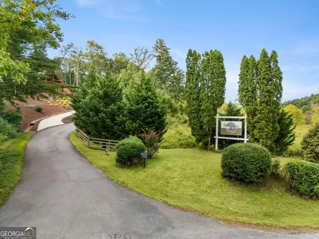 1396 Deerfield Road, Young Harris