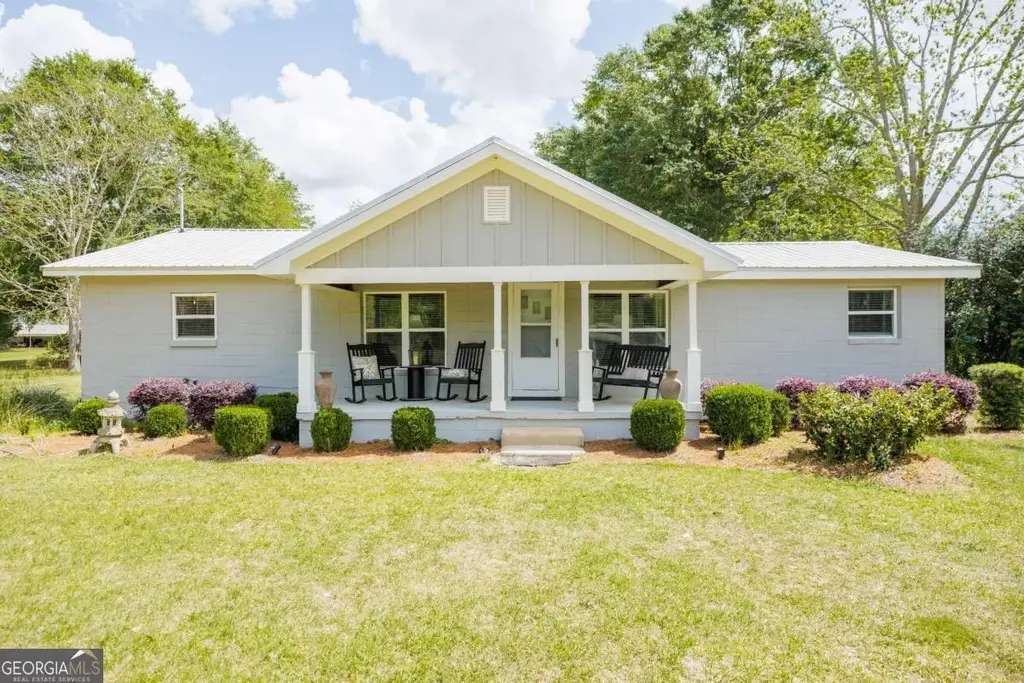 187 Jefferson Road, Adel
