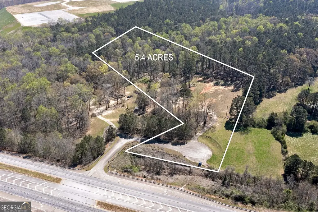 2752 Arthur K Bolton Parkway, Griffin