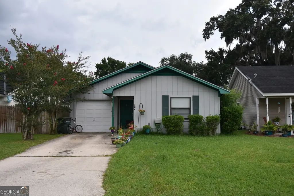 304 Mission Forest Trail, Kingsland